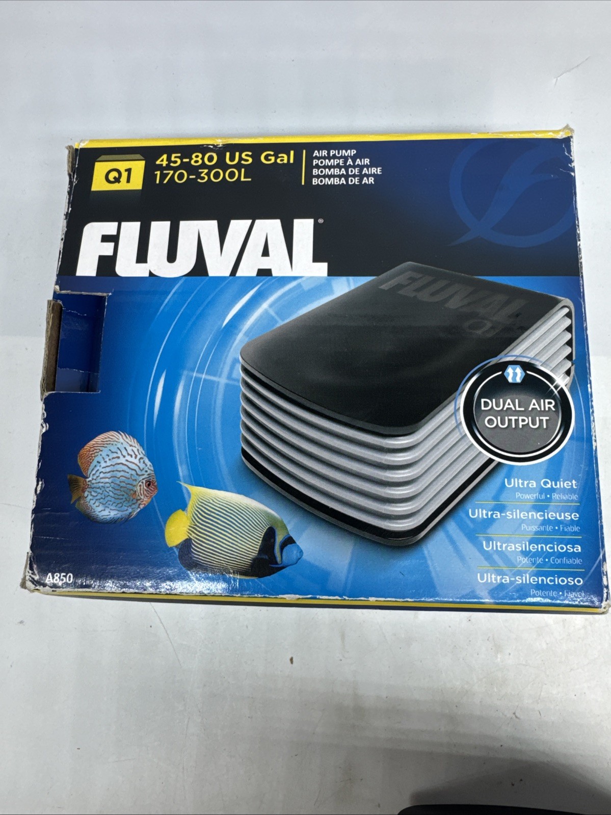 Hagen Fluval Q2 50-160 US Gal Adjustable Flow Control Air Pump - Working