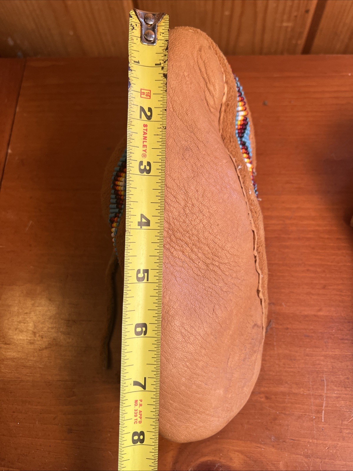 Beautiful Hand Made Beaded Vintage Native American Moccasins Size 8”