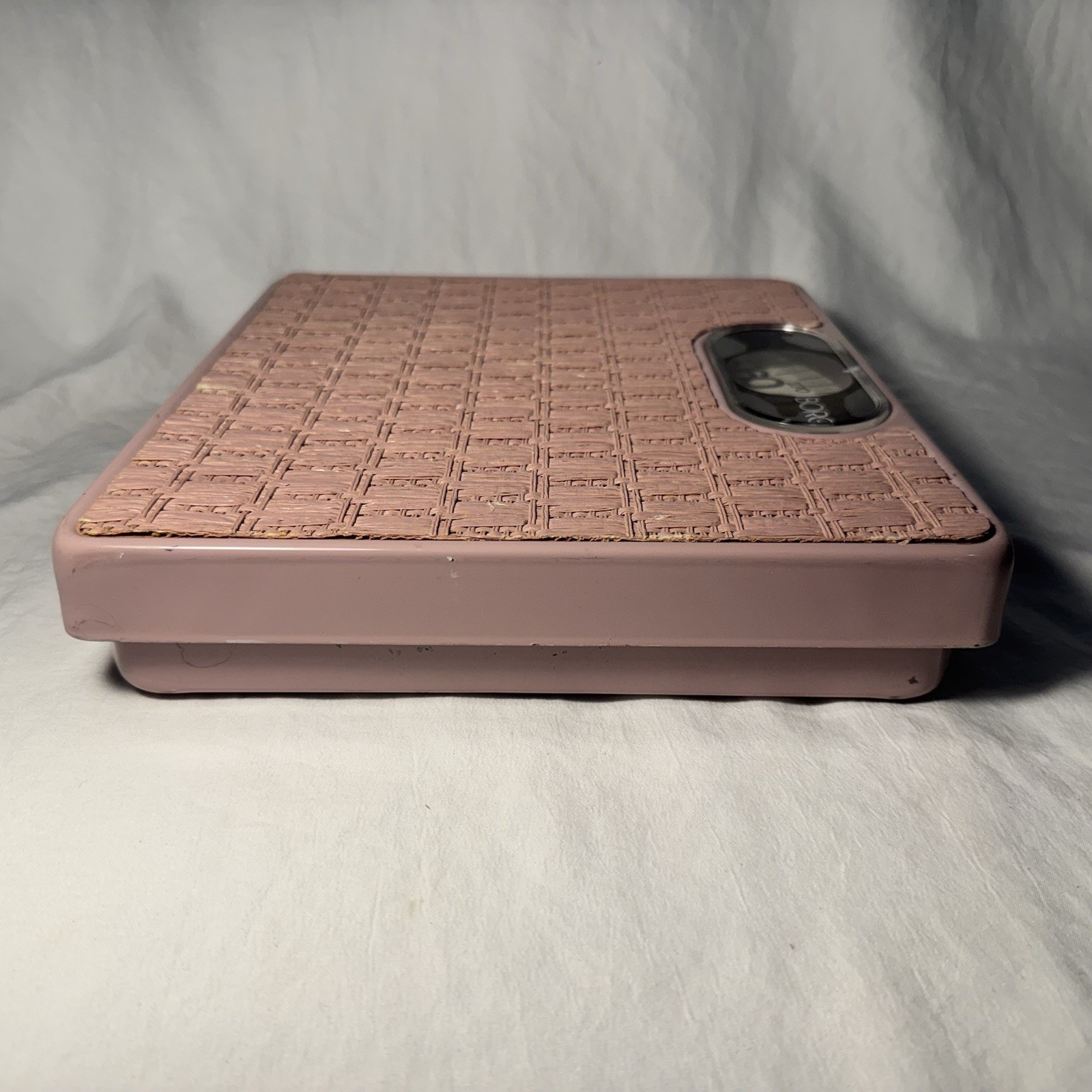 Vintage BORG Bathroom Scale Pink Lilac Woven Working