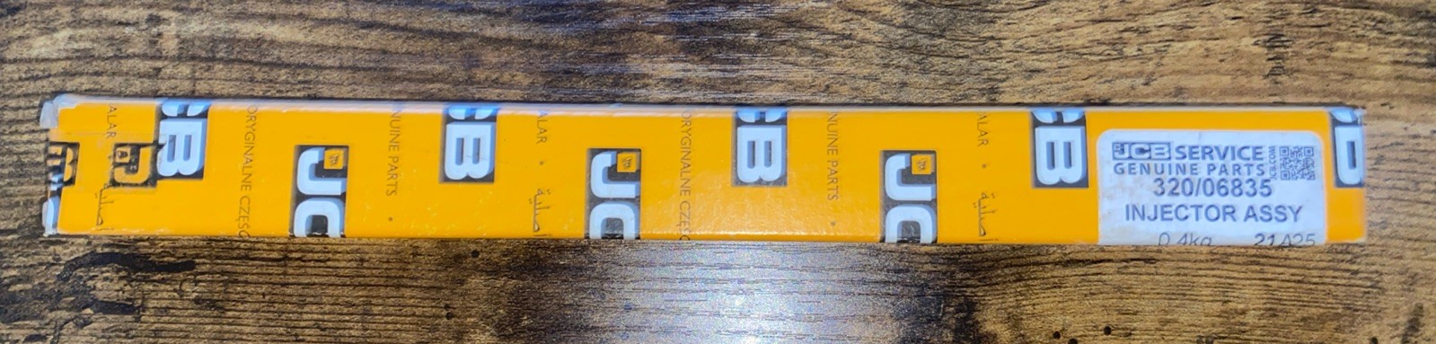 320/06835 - JCB BACKHOE GENUINE JCB FUEL INJECTOR MT2 TC 74.5KW