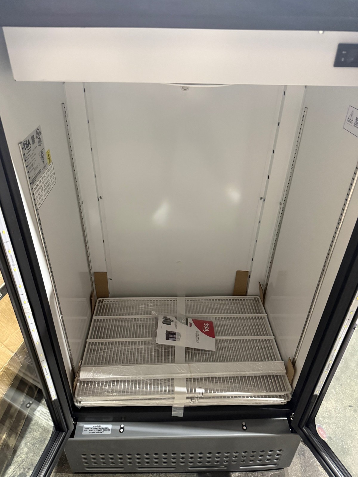 2026 DSA DULA30-R 2 TWO GLASS DOOR MERCHANDISER COOLER