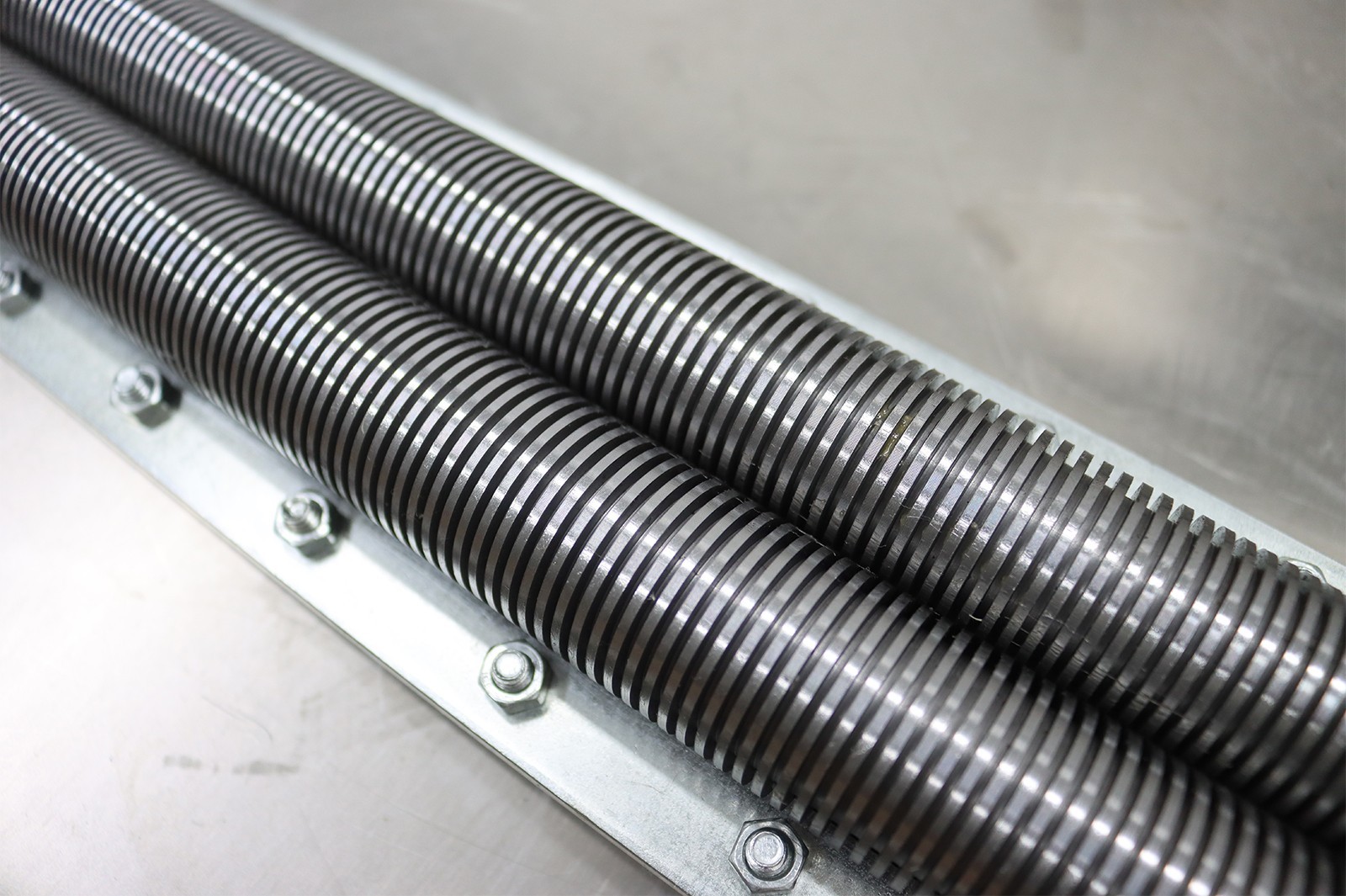 USED! 110V 2.2KW 1.5mm Electric Dough Roller Noodles Maker Dumplings Sheet Maker