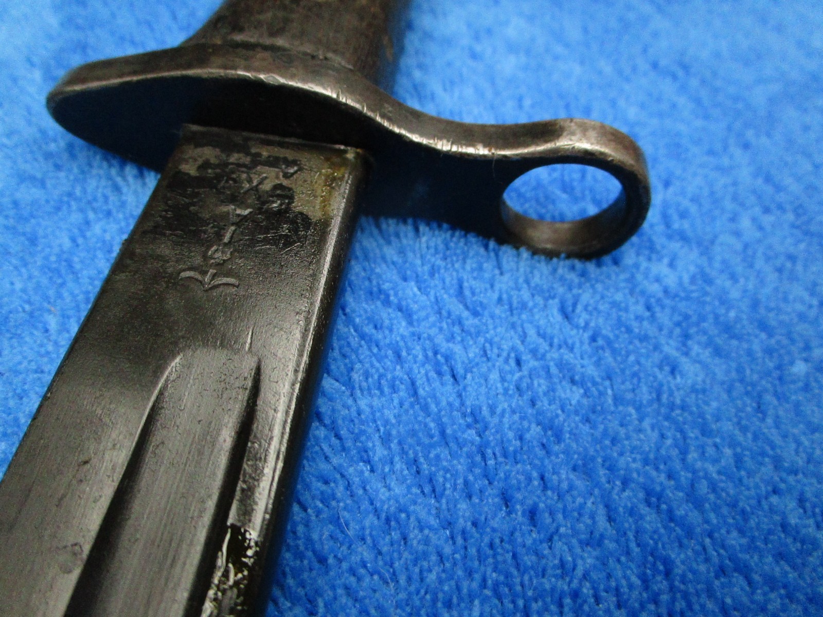 VINTAGE ORIGINAL US MADE BRITISH M1913 BAYONET AND SCABBARD MAKER REMINGTON 1917