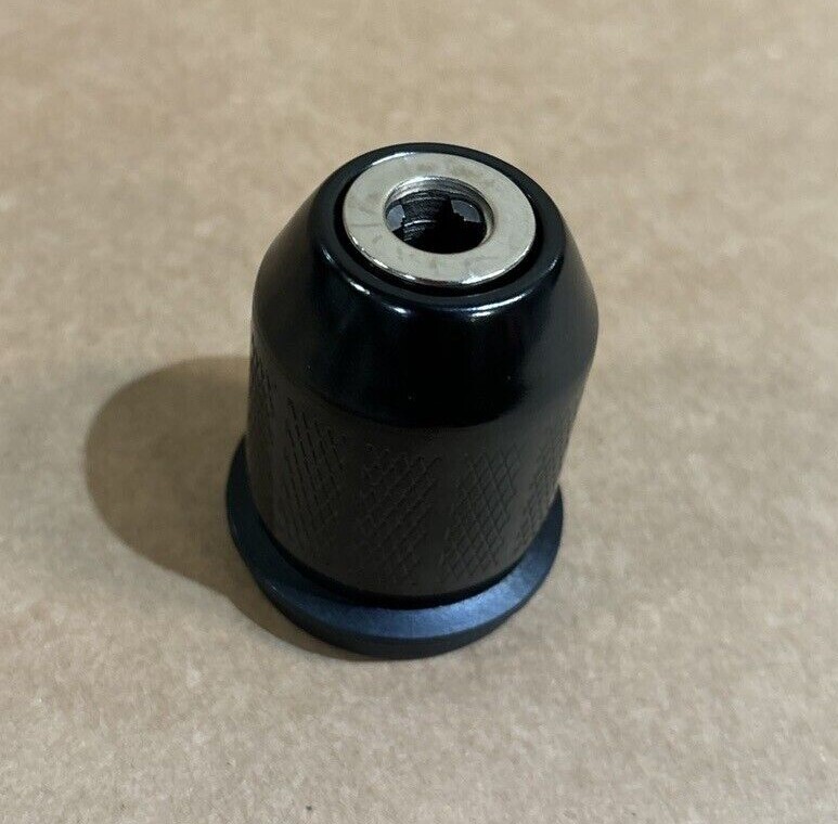 Milwaukee 2505-20 Attchmnts 3/8"chuck, 1/4"hex, offset, or right angle- 1 Piece