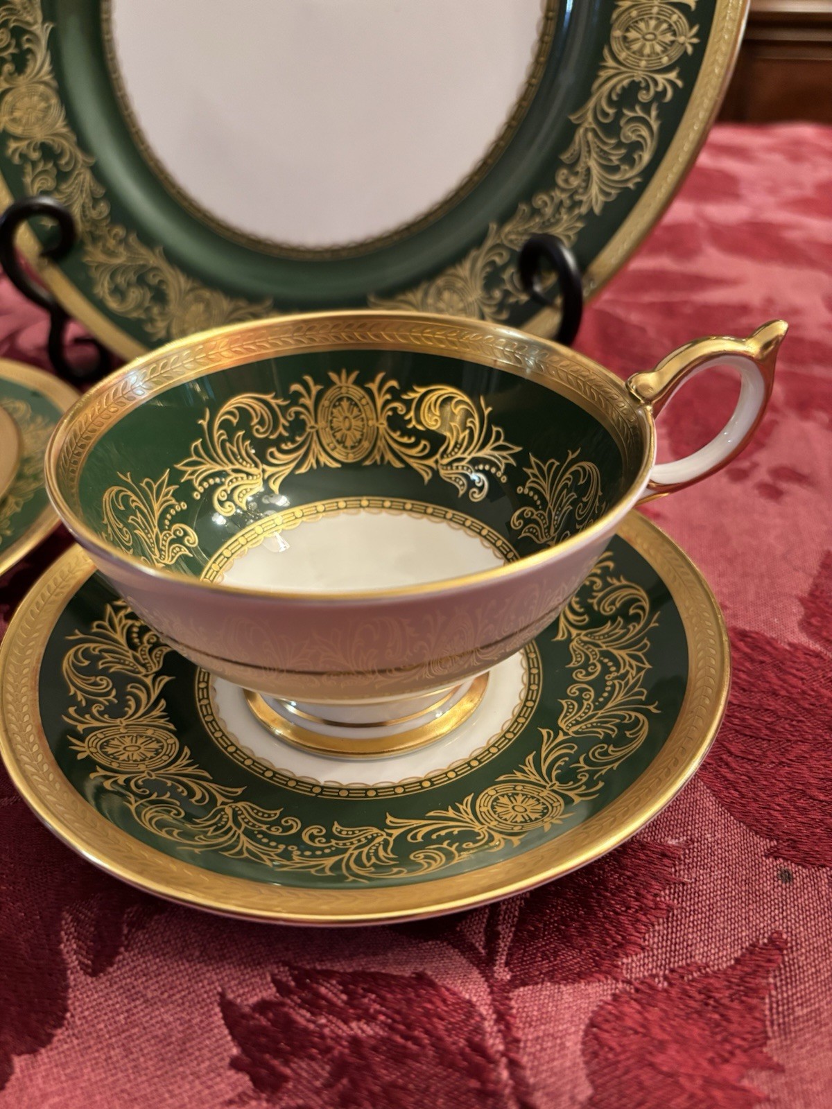 Aynsley Imperial Laurel Green China REDUCED - 5 PIECE SET