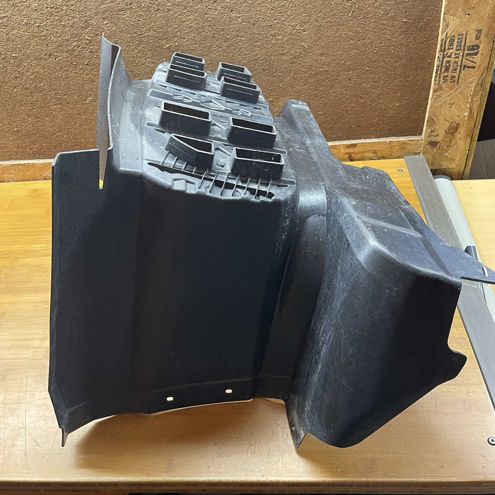 Can-AM OEM LH Footwell Outlander 400 650 800R *CRACKED* 705003632