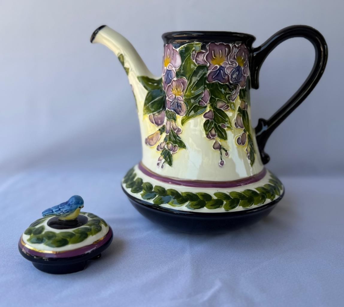 Blue Sky Clayworks Jeanette McCall Wisteria Icing on the cake Ceramic Teapot New
