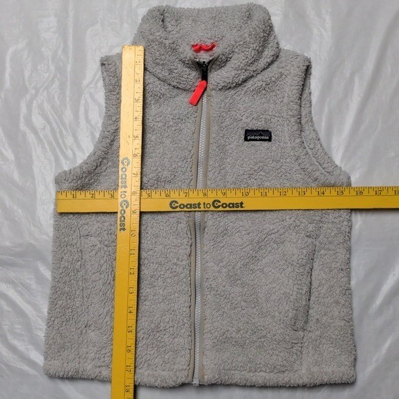 Patagonia Los Gatos Girls Gray Fleece Zip Up Vest Kids Size M