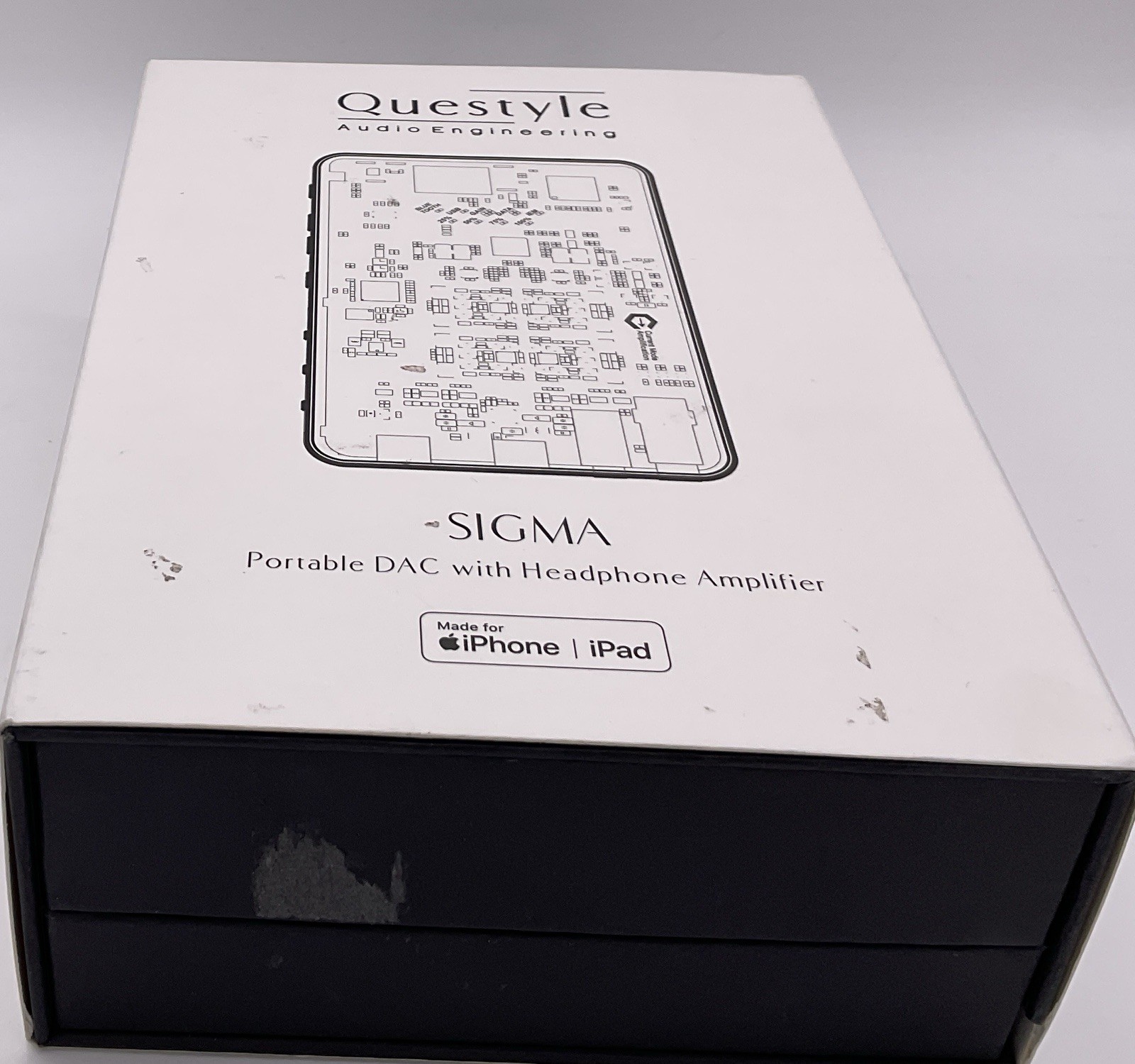Questyle Sigma Portable DAC & Headphone Amplifier With Questyle Magnetic Case