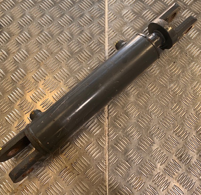 Benford Terex Roller TV1700 Steering Ram 6066-0003