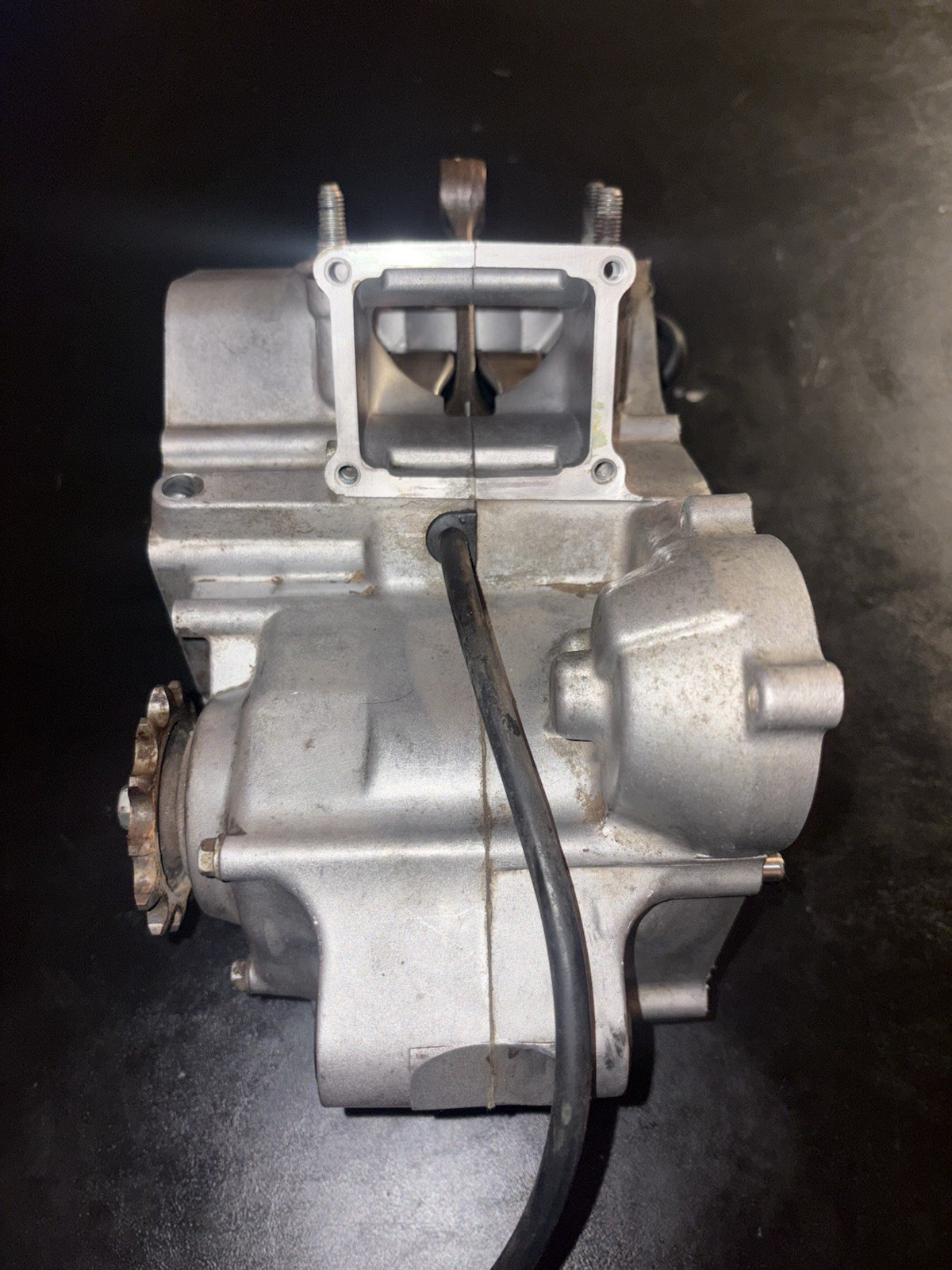 99-02 2002 CR125R CR125 OEM Engine Crankcase Crank Case Bottom End Transmission