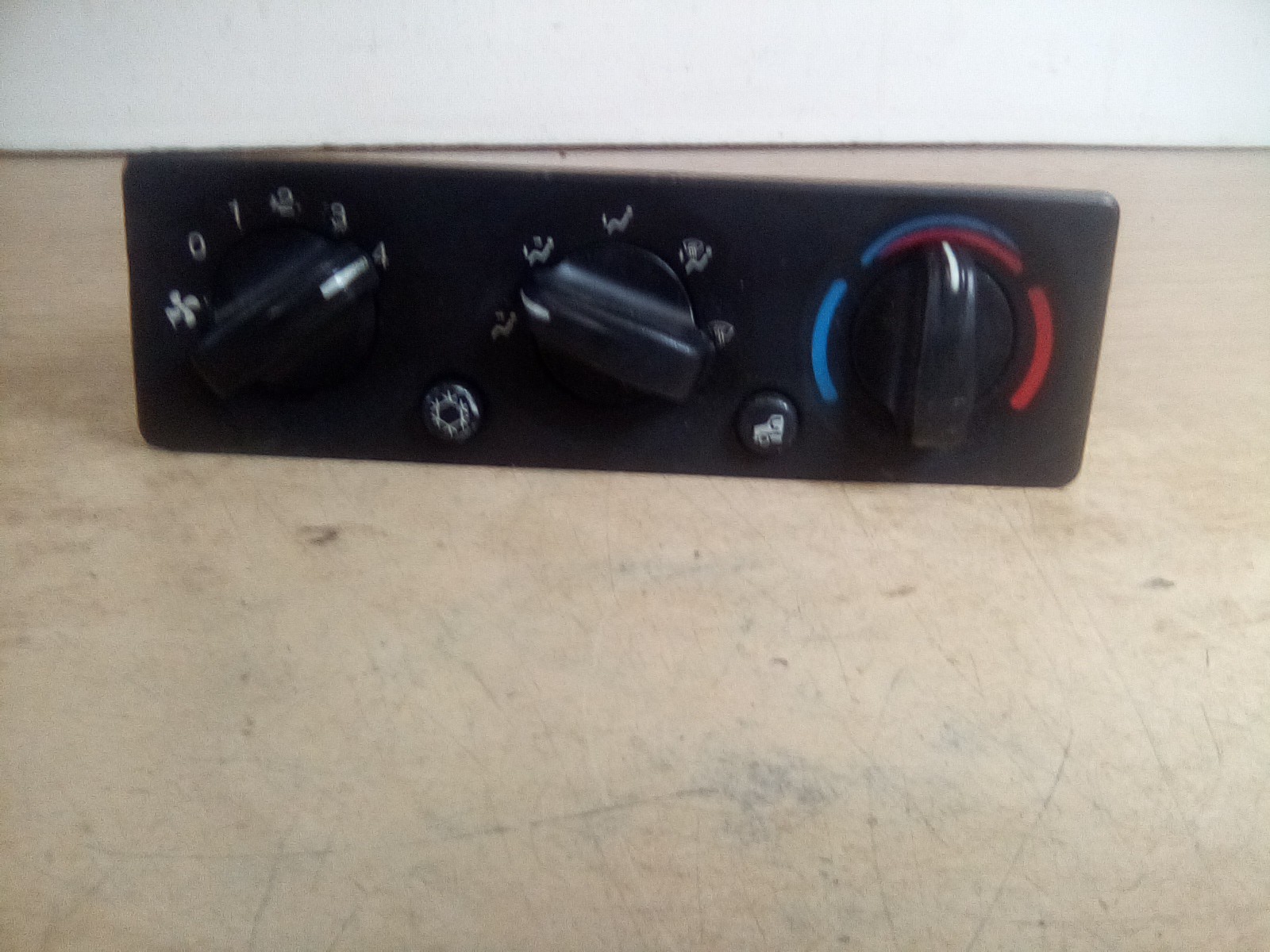 Peterbilt 579 Climate Control Q21-6012