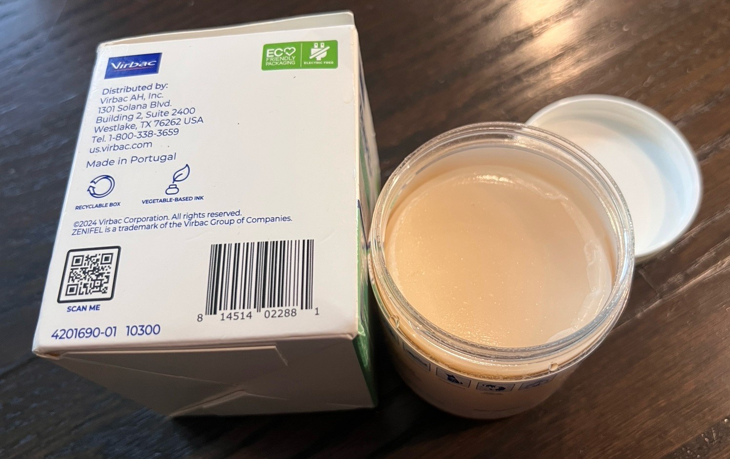 Zenifel Gel Diffuser For Cats, Calming Pheromones and Catnip Extract , 8.1 oz