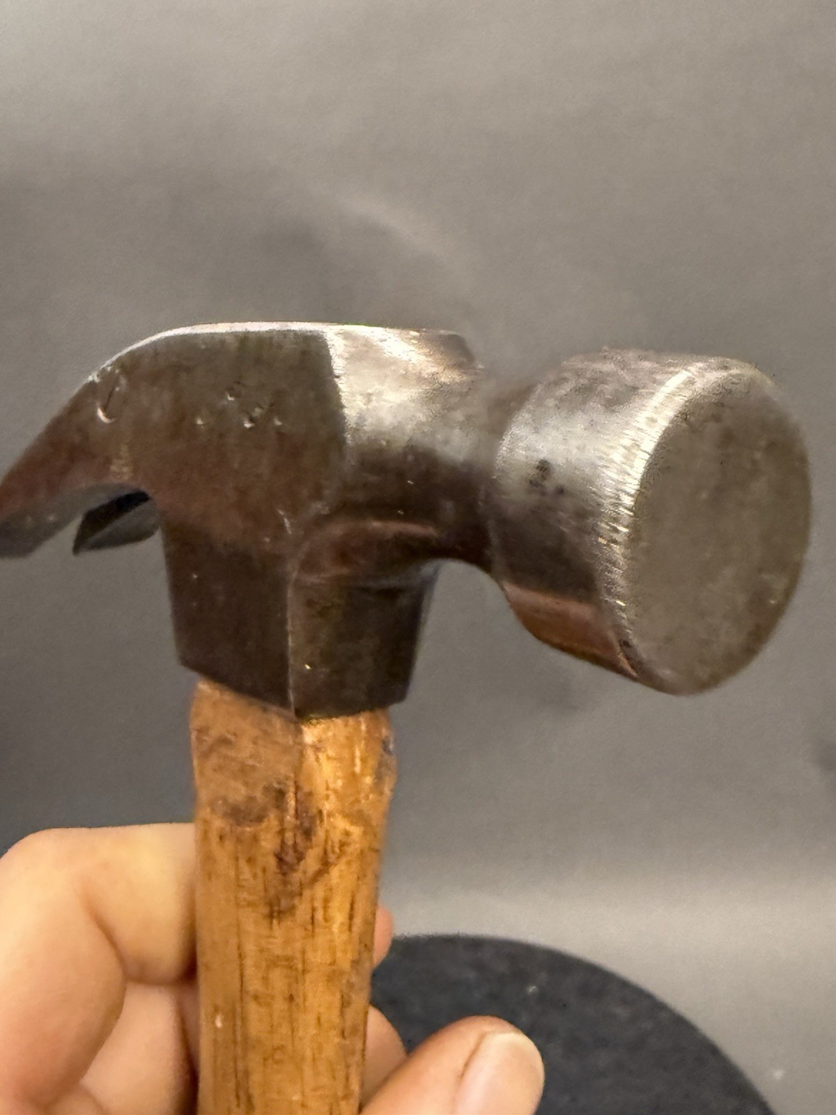 Nice Vintage Cheney Nail Holding Straight Claw Hammer. Very Clean Condition.