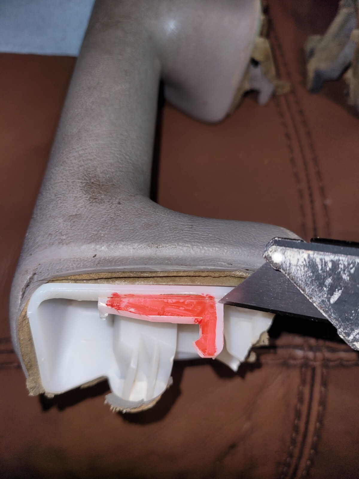 03-06 Sierra Silverado Tahoe Yukon Door Panel Arm Rest Repair Pull PAIR