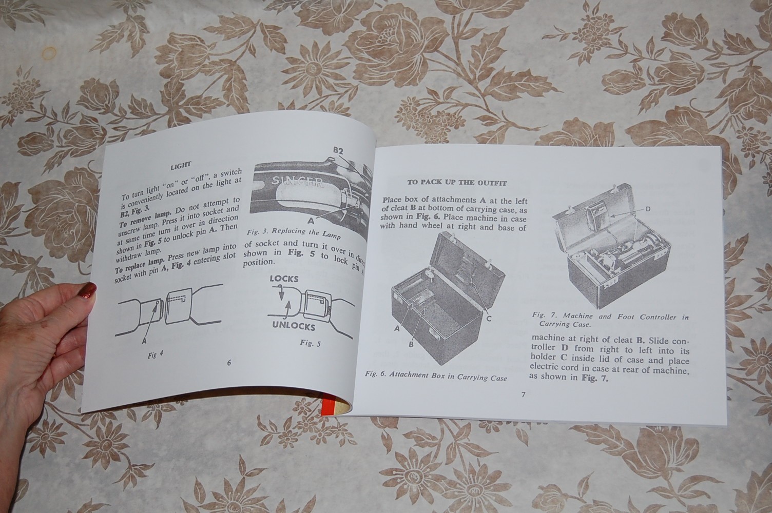 Rare Deluxe-Edition Instruction Manual, Singer Featherweight 221k Sewing Machine