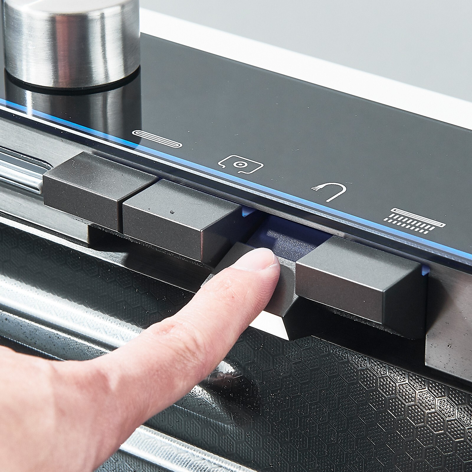 Flying Rain Stainles Steel Waterfall Kitchen Sink with Pull Down Faucet 29.5INCH