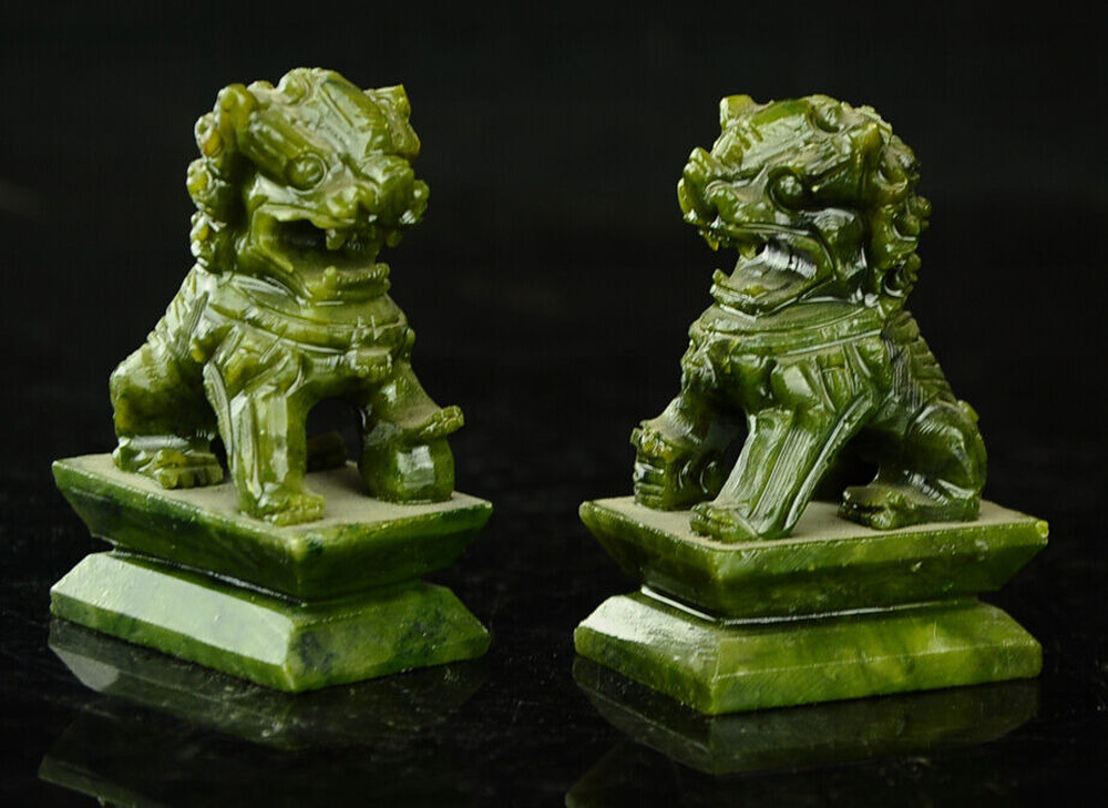 Exquisite Pair Chinese Green Jade Fengshui Foo Fu Dog Guardion Door Lion Pair