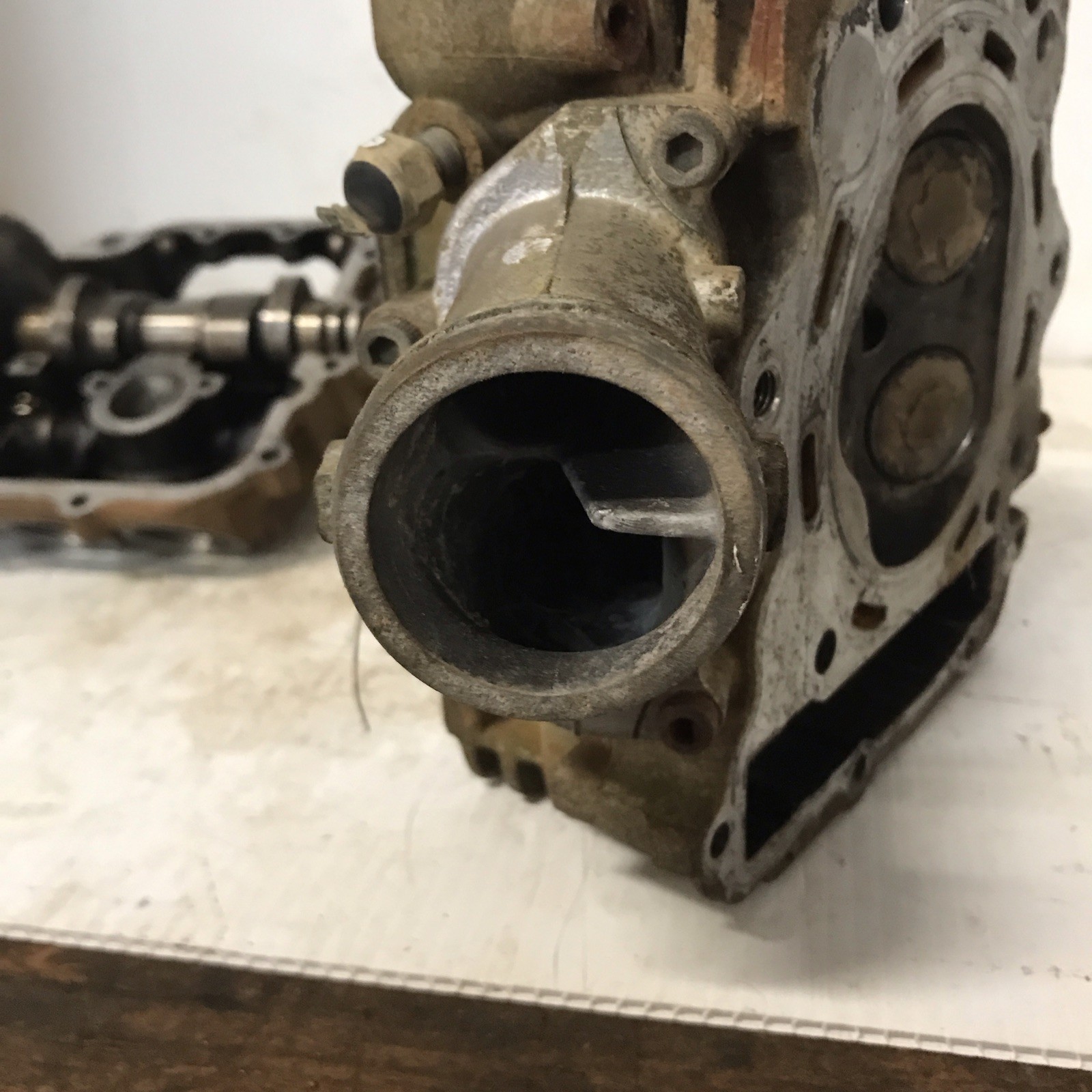 2002-08 Yamaha GRIZZLEY 660 OEM Cylinder Head 5KM-11101-01-00 CAM & ROCKER COVER