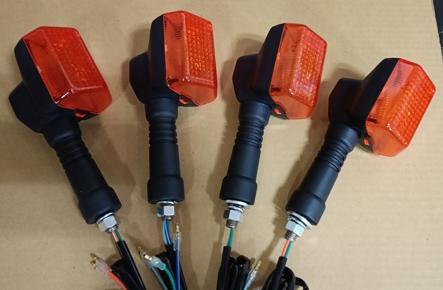 Set of four turn signals For Honda Nighthawk 750 CB750 CB 750 from 1991 to  2003
