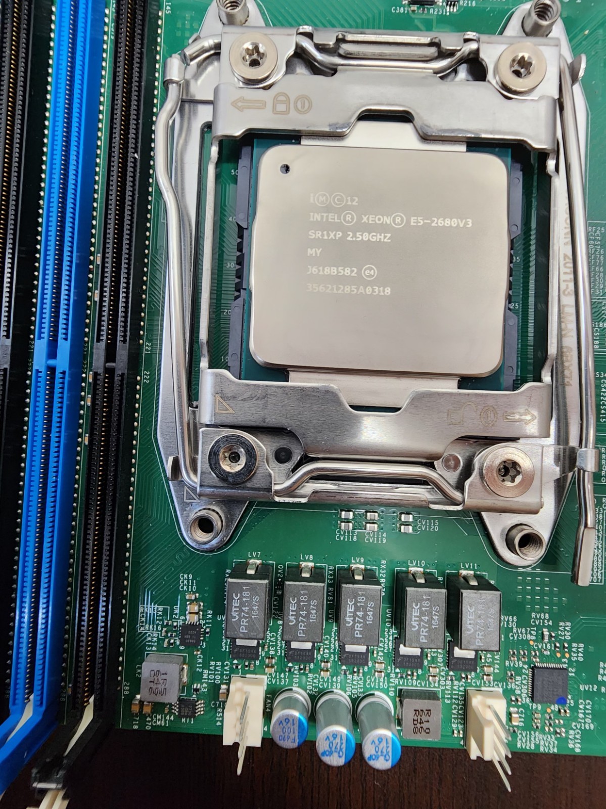 Supermicro X10DRH-CT + 2x Xeon E5-2680 v3 | 2.5GHz | 10GbE | LSI SAS3 RAID