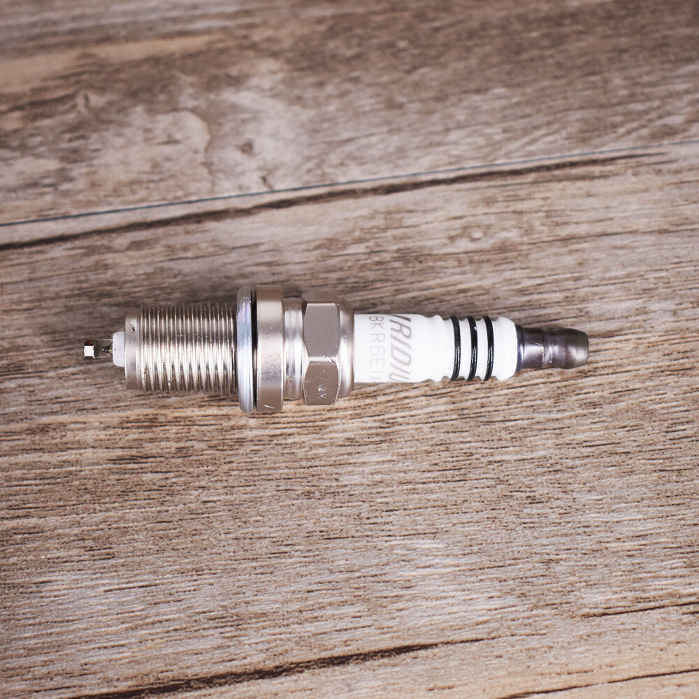 4PCS BKR6EIX-11 NGK 3764 Spark Plugs Iridium IX BKR6EIX11 US FREE SHIPPING