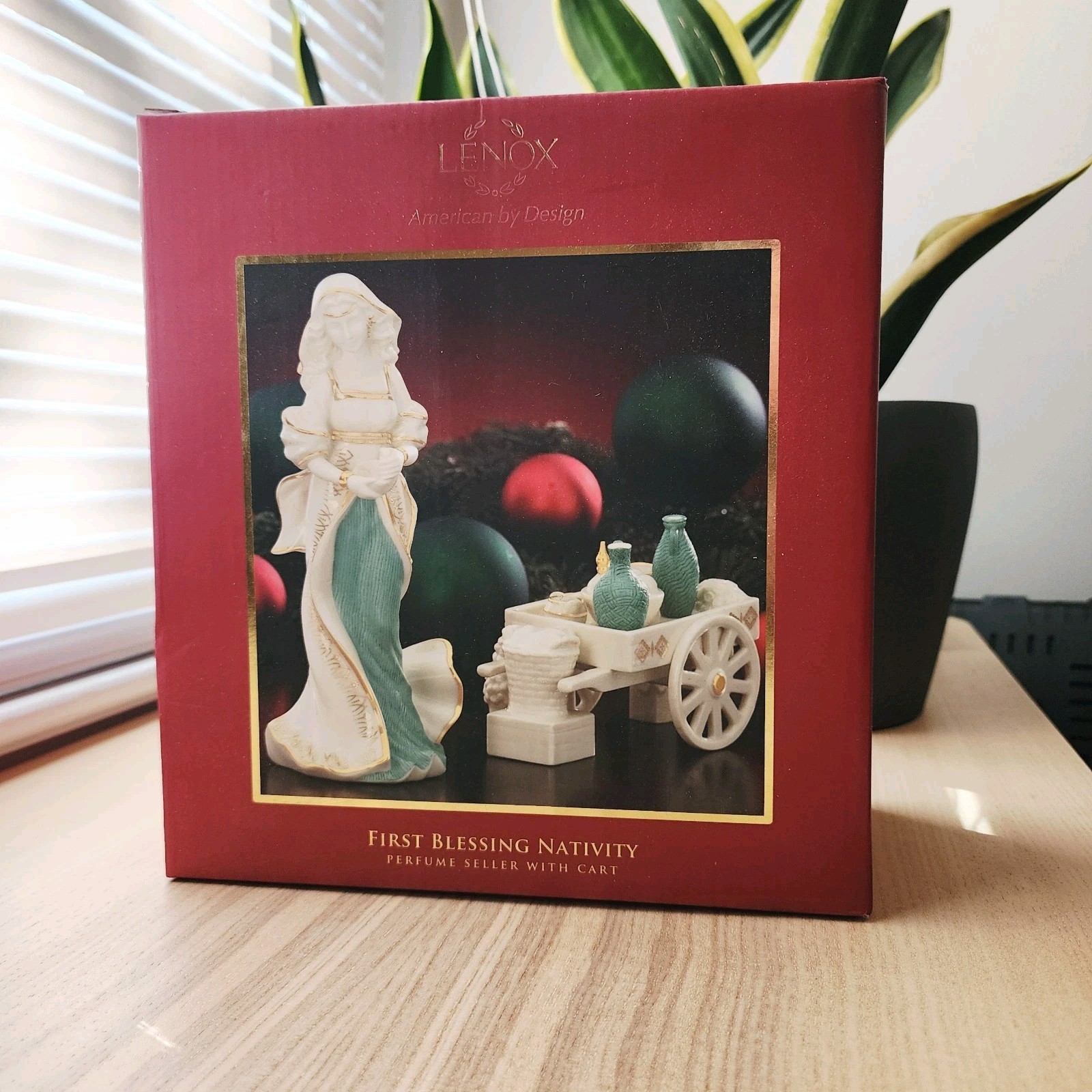Lenox Perfume Seller w/ Cart ~ First Blessing Nativity ~ #806444 - *****READ