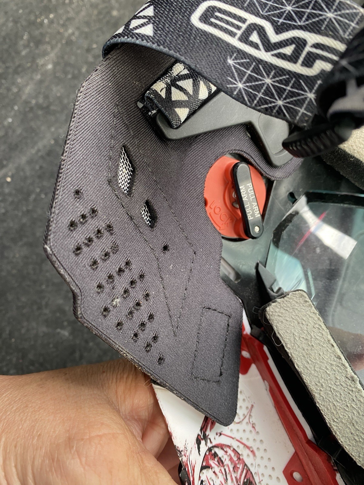 Empire EVS Paintball Mask - Gold & red lens