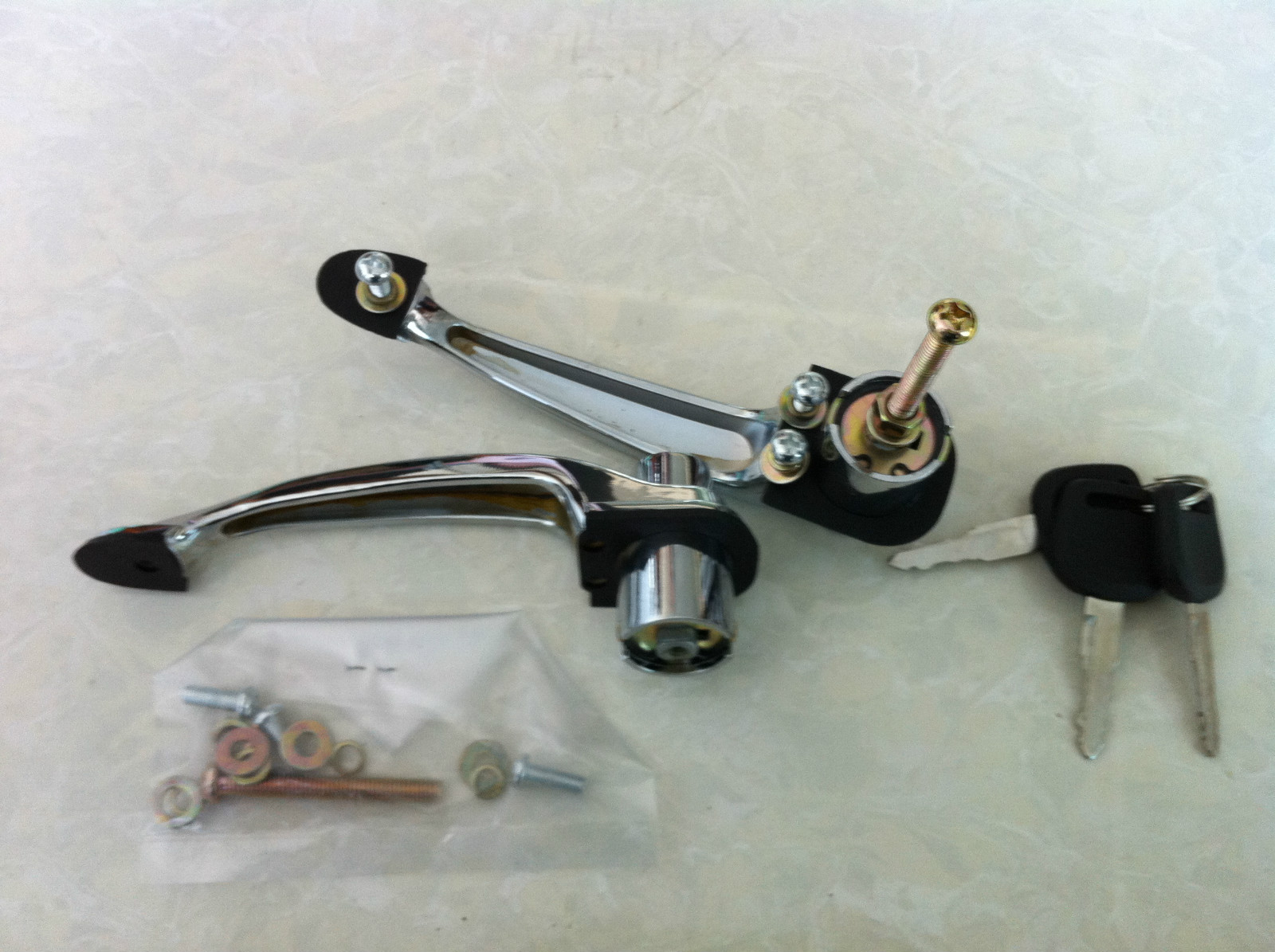 PORSCHE 356 A B C SC 356A 356B 356C 356SC OUT SIDE CHROME LOCKABLE DOOR HANDLES