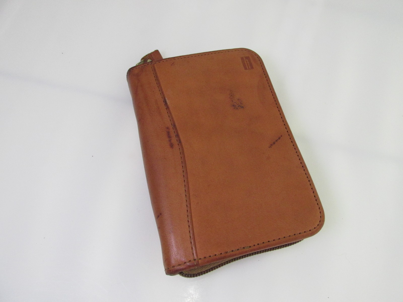 Hartmann Leather Zip Pouch Book Notepad Passport Holder 4 X 5.5 X 1" Blackberry
