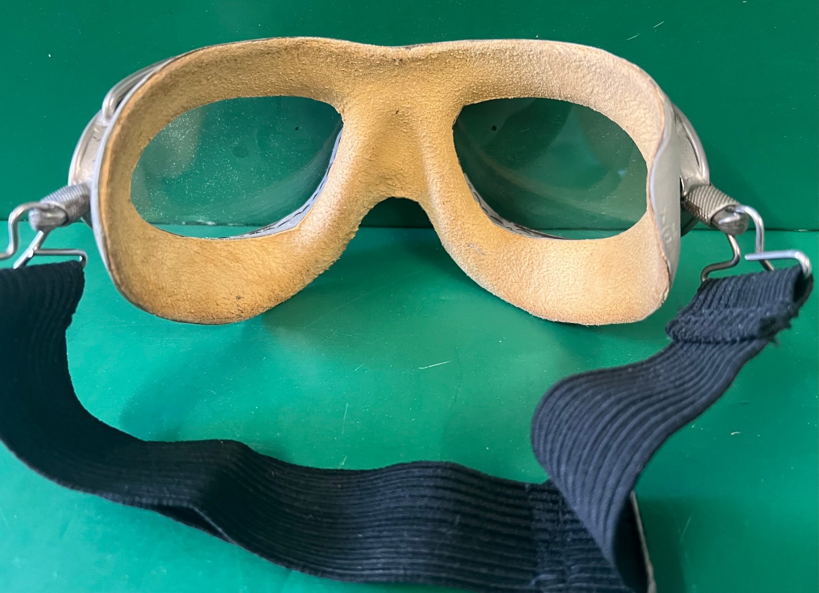 CHAS. FISCHER AN-6530 FLYING GOGGLES- 100% ORIGINAL