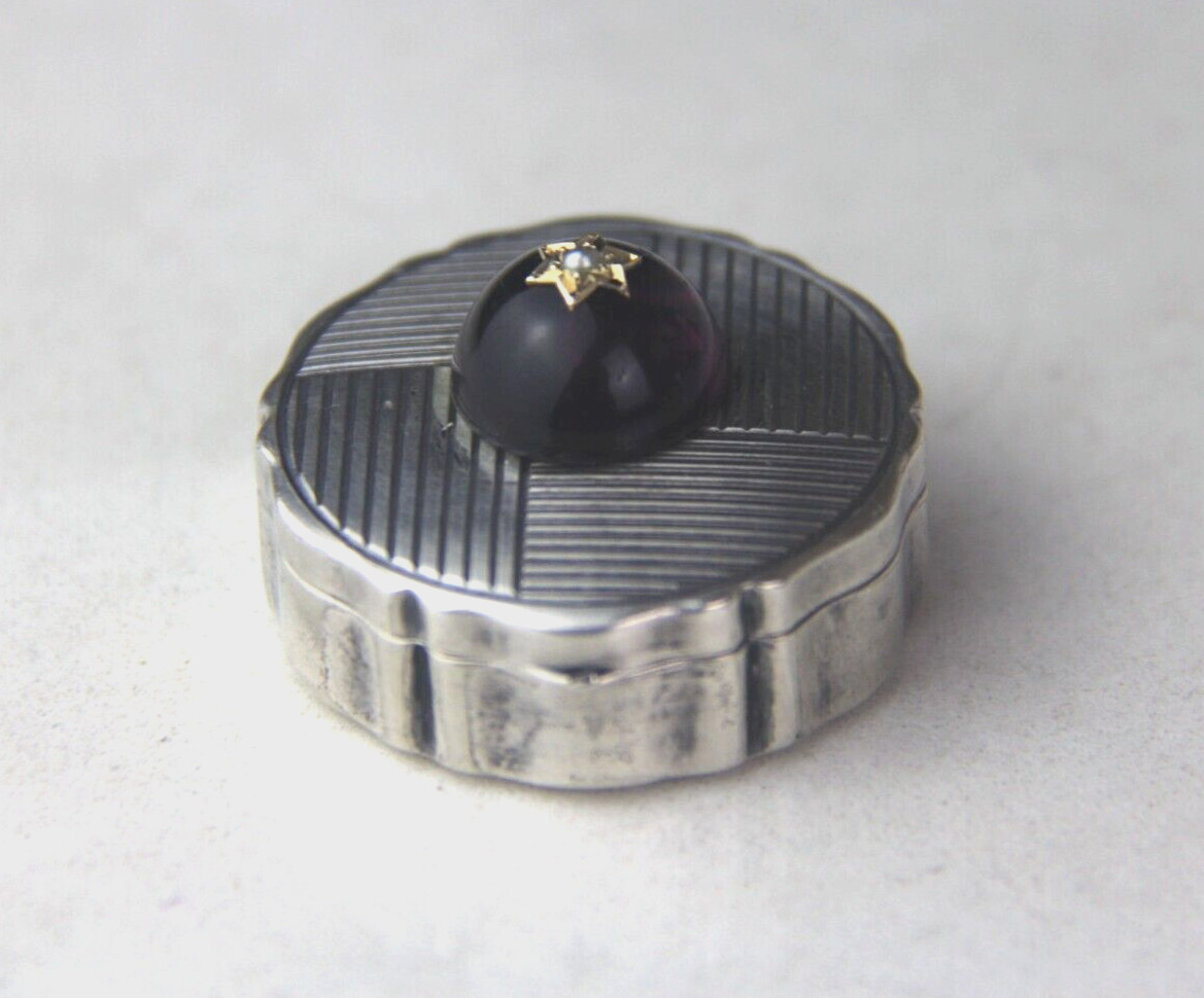 German 800 Silver Round Pill Box w/ Round Amethyst Cabochon & Seed Pearl on Lid