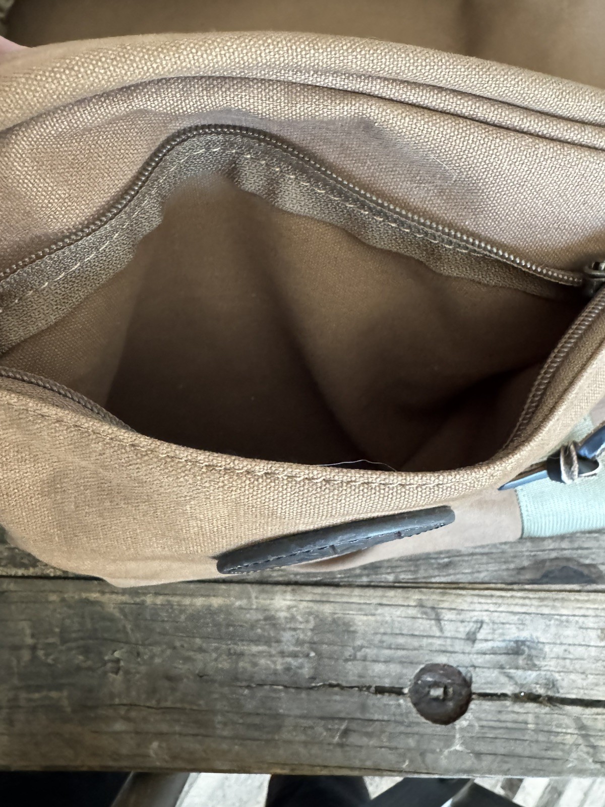 Beretta Waxwear Duffle Bag -Spice Brown 24”X12”X13 EUC