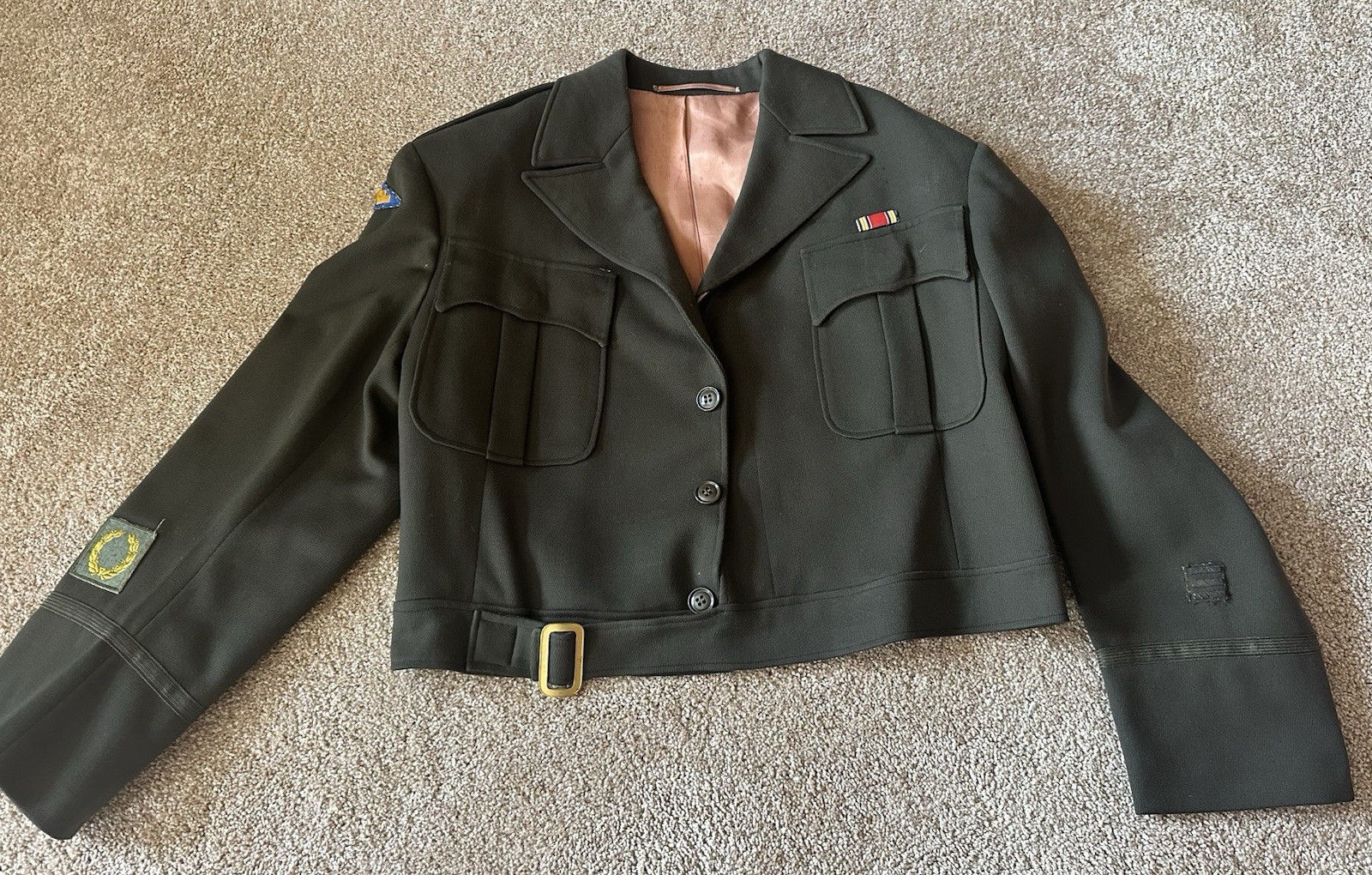 US Army, World War II officer’s Eisenhower Jacket with Buckle