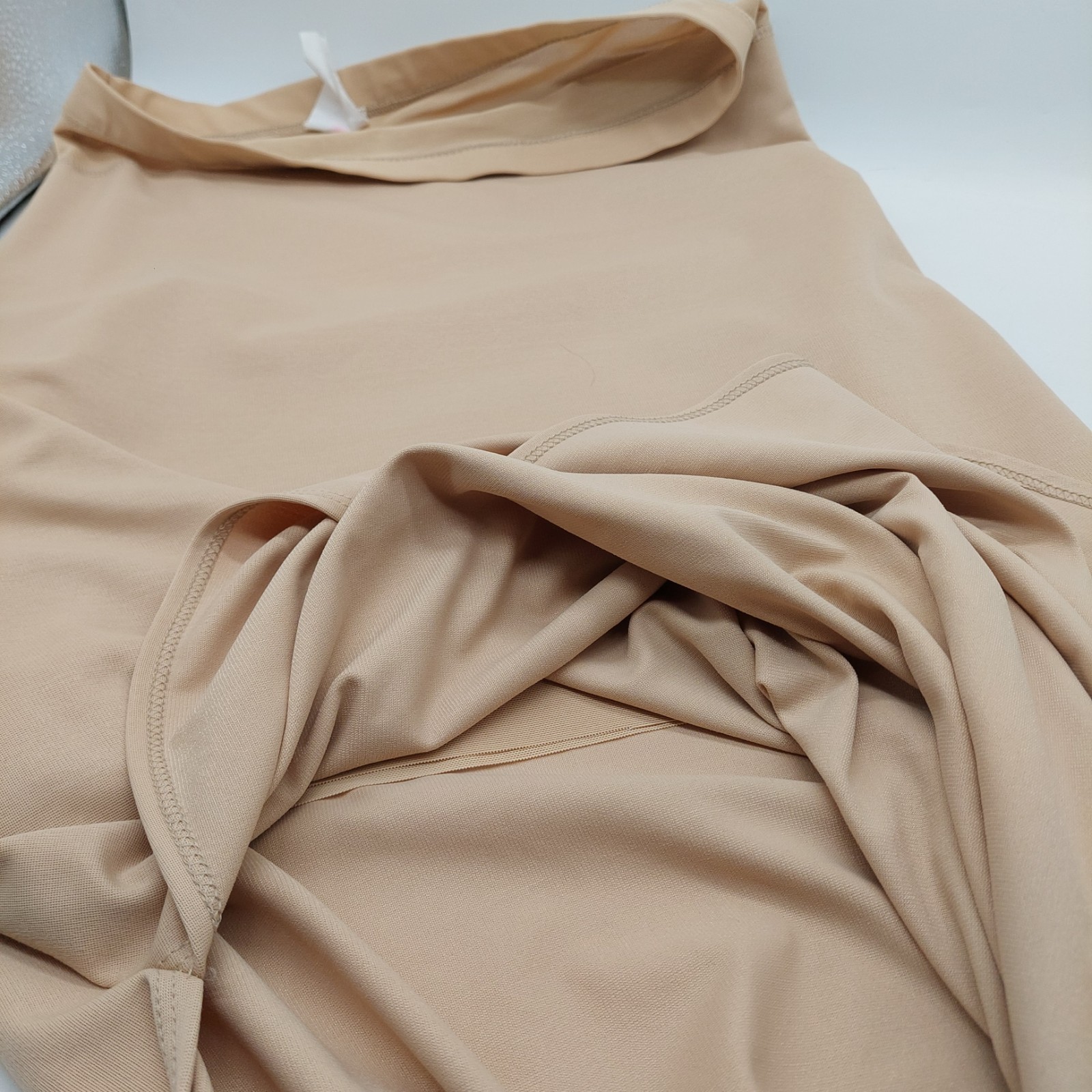 Merry Modes Size 33/34 Slip Amore Comform Slit Nude Shapewear Control Maxi