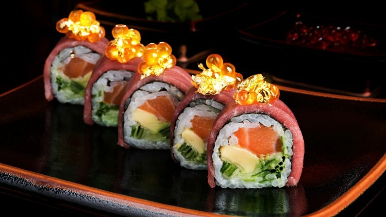 LumenGold Pure 24K pure Edible Gold leaf sheets LARGE 8 x 8 cm, 25 Sheets