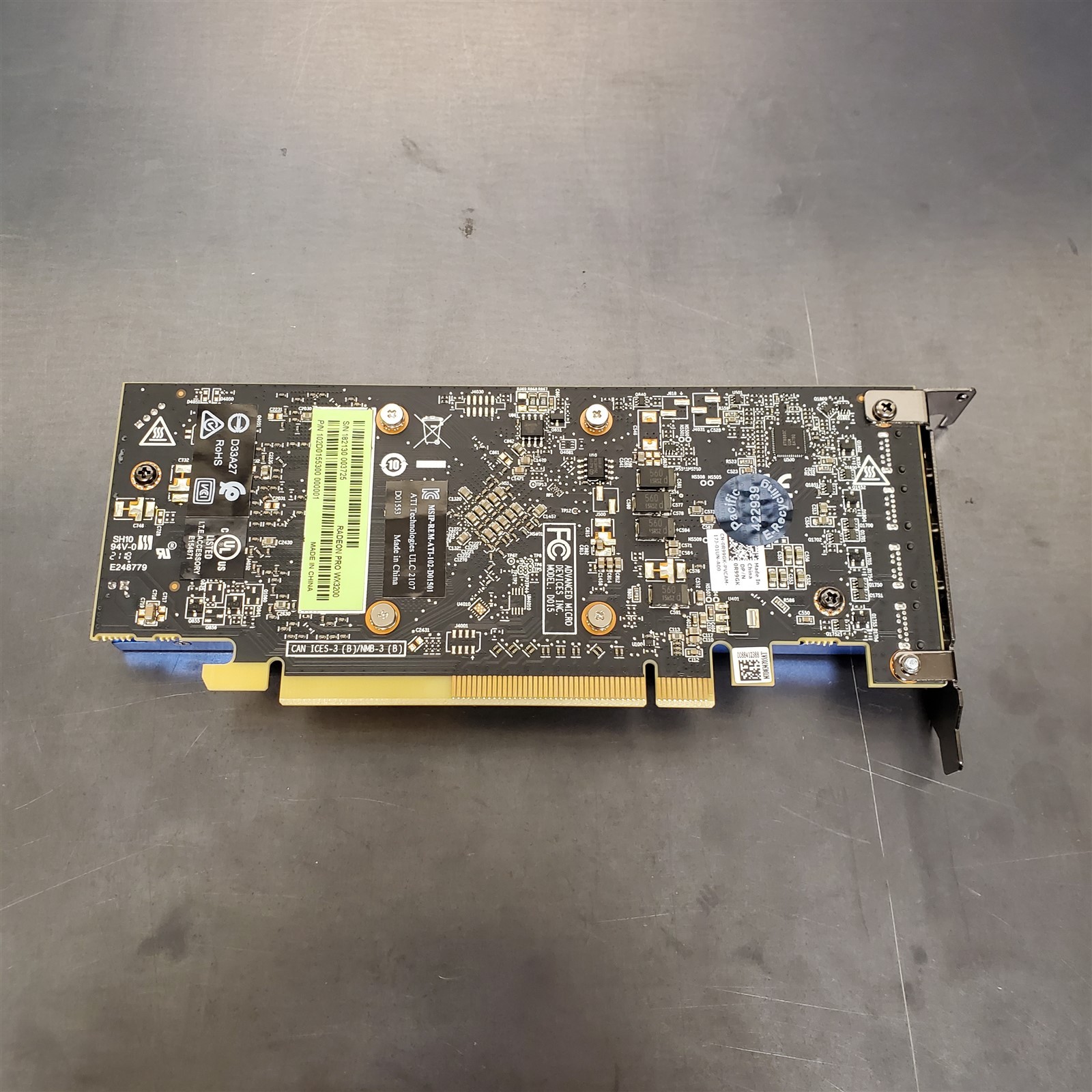 Dell AMD Radeon Pro WX 3200 4GB GDDR5 R99GK Low Profile Desktop Graphics Card