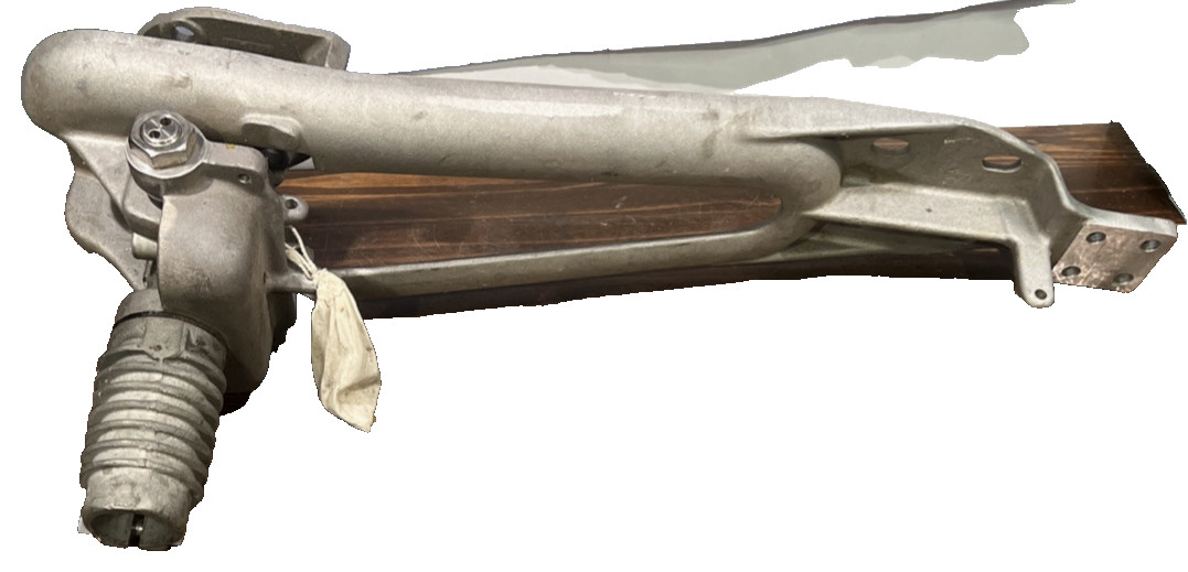 00122092 76446 021T2 Bracket 76449