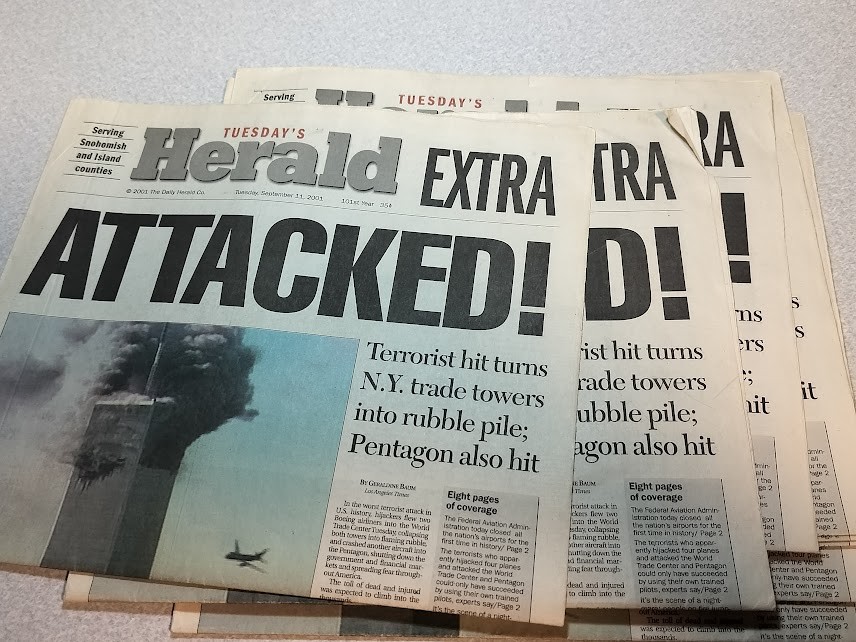 Everett Herald Newspaper EXTRA EDITION 9-11-2001, Twin Towers
