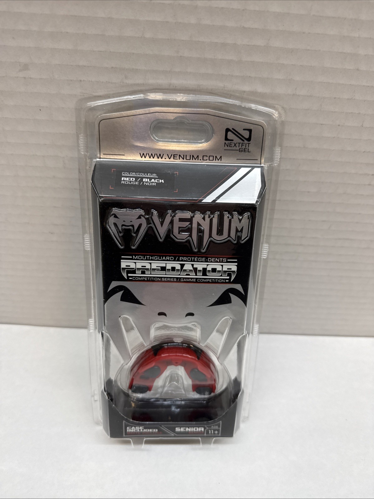 Venum Predator Mouthguard with Case Red Black