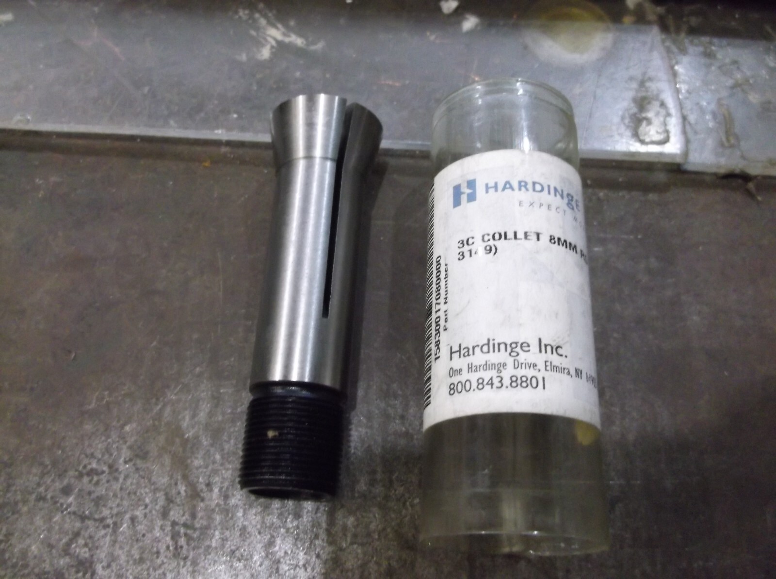 NEW IN PKG HARDINGE 3C 8MM RD COLLET (168-3)