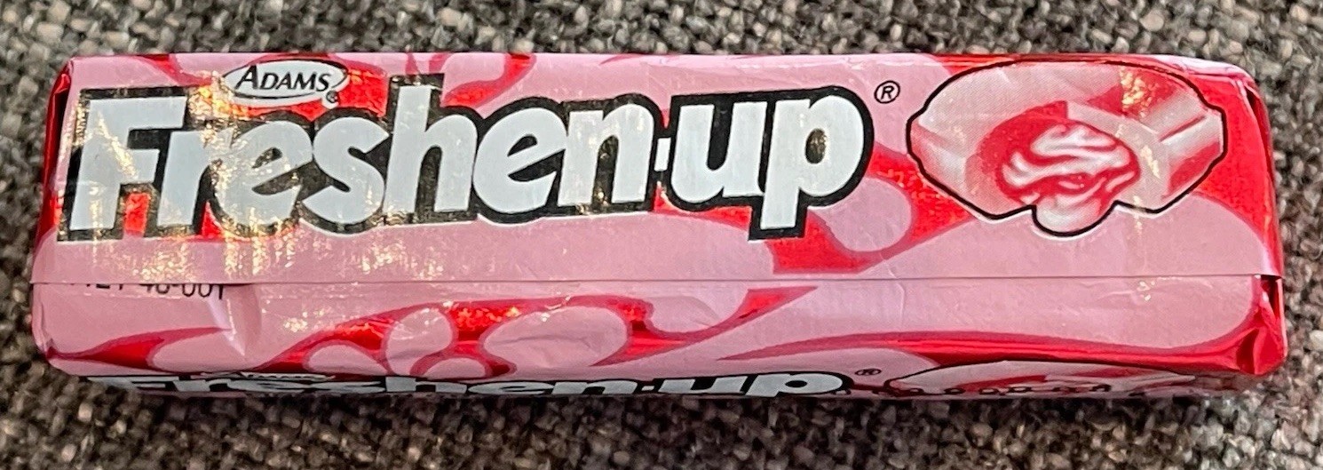 Vintage ADAMS FRESHEN-UP CINNAMON GUM Unopened NOS