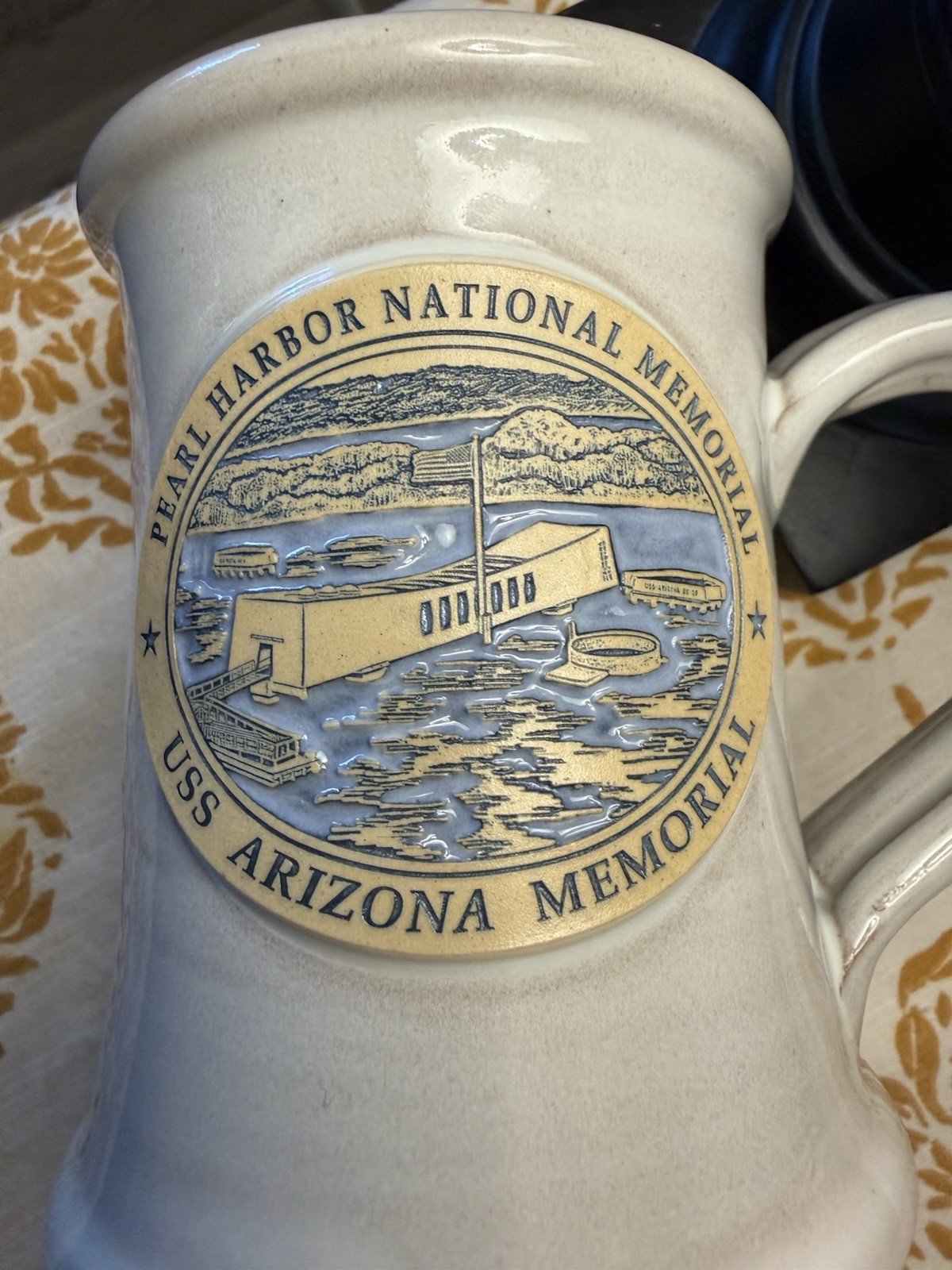 Deneen Pottery USS Arizona memorial 10 Oz coffee mug