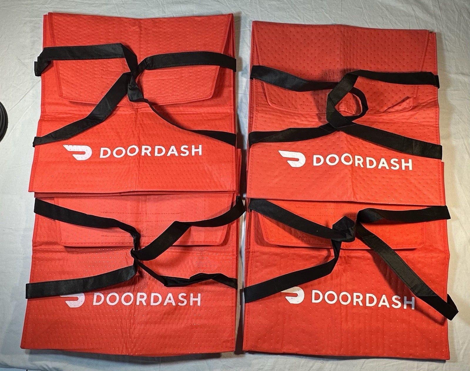 Lot of 4 ~ DOORDASH ~ Large 19x19x5 Insulated Pizza Delivery Bag / Tote ~ ERRORS