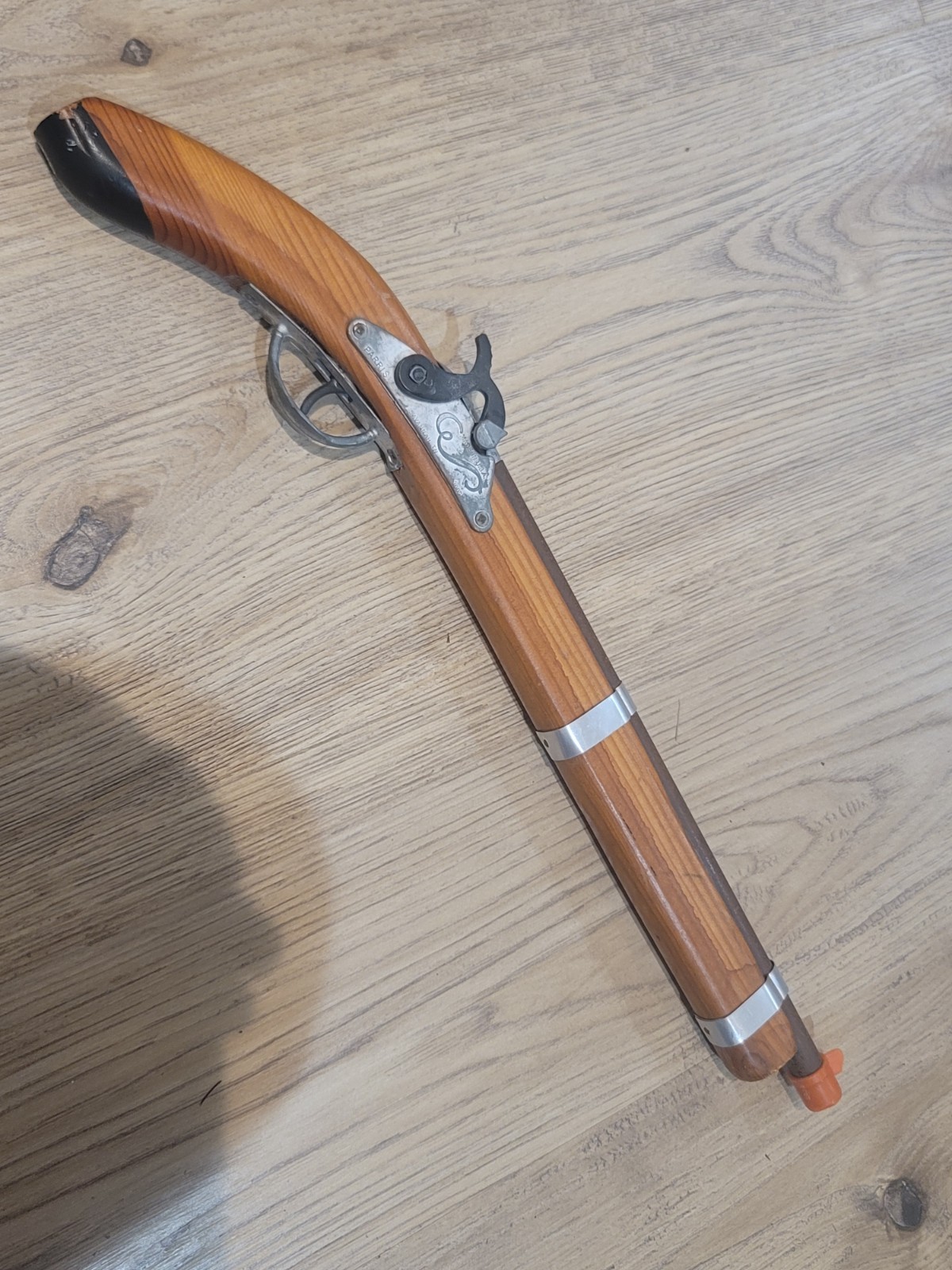 Vintage Parris Flintlock Style Cap Guns Toy Pistol Savannah TN w/ Napoleon Hat