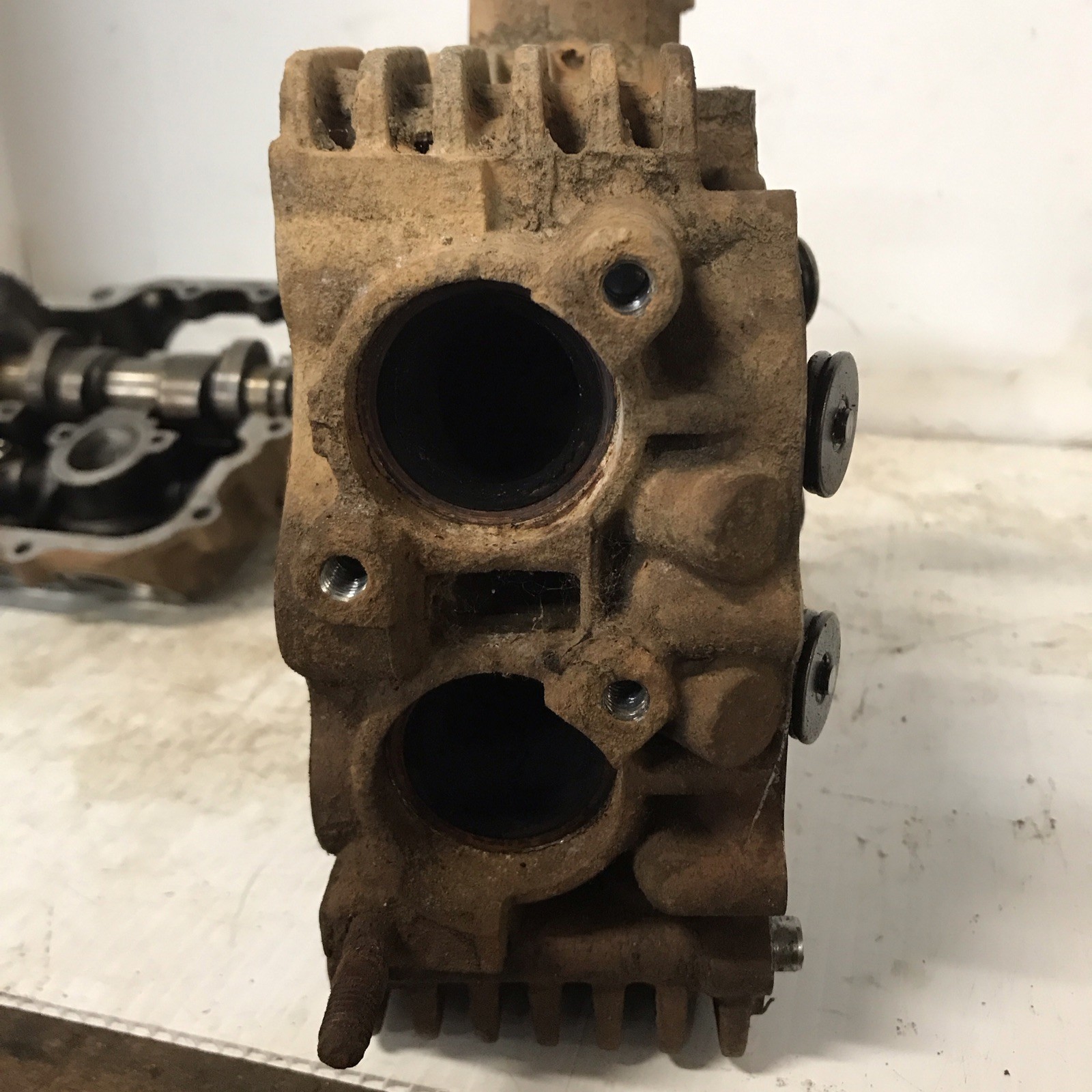 2002-08 Yamaha GRIZZLEY 660 OEM Cylinder Head 5KM-11101-01-00 CAM & ROCKER COVER