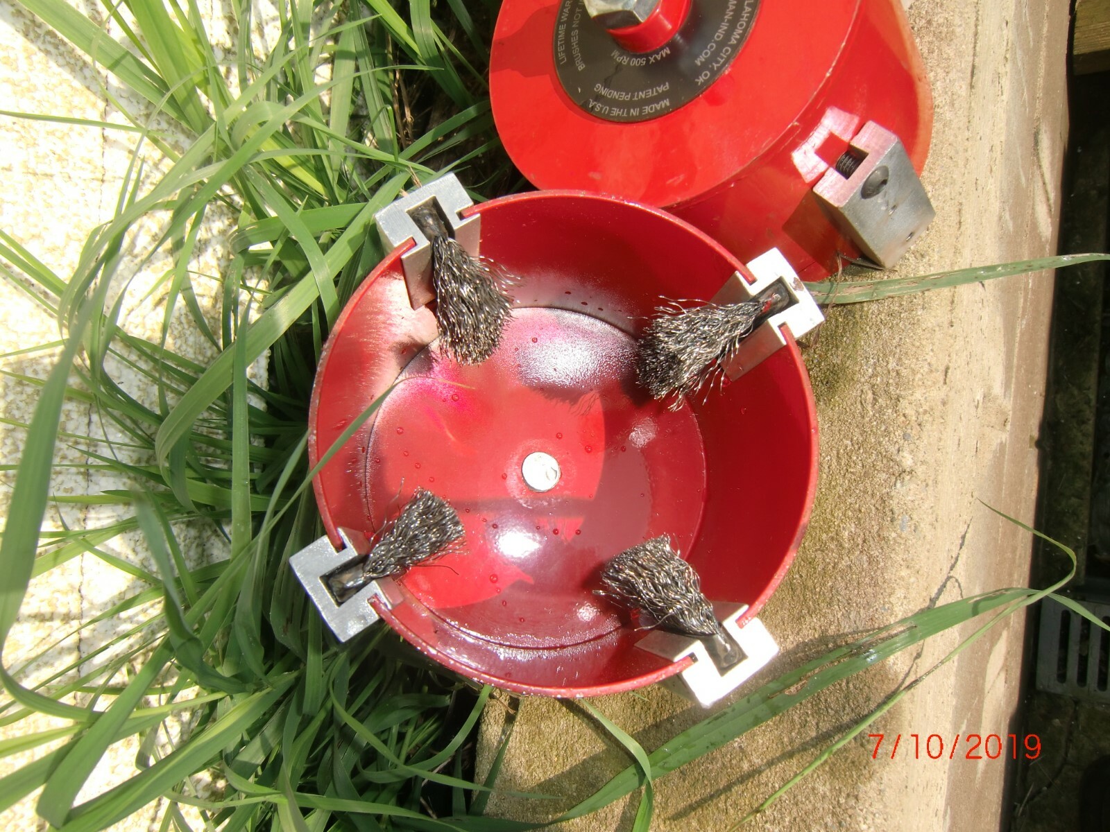 Shipman Bolt and Nut Cleaners 6 Sockets 7 inside nut cleaner more "barely used"