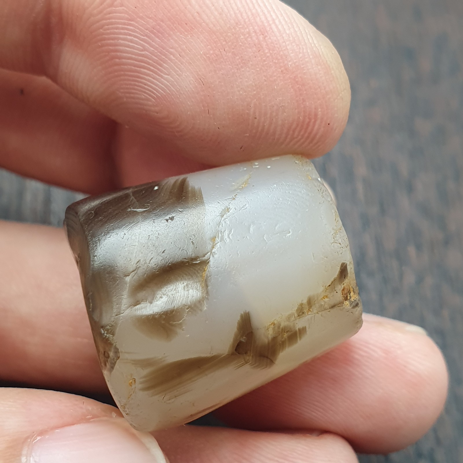 Ancient Antique Himalayan Tibetan Banded Ntural pattern Agate Bead Amulet