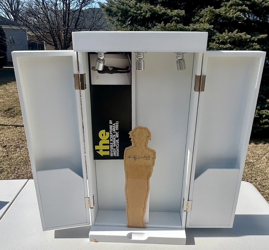THE INVISIBLE SCULPTURE LIMITED EDITION DIORAMA ANDY WARHOL  KIDROBOT