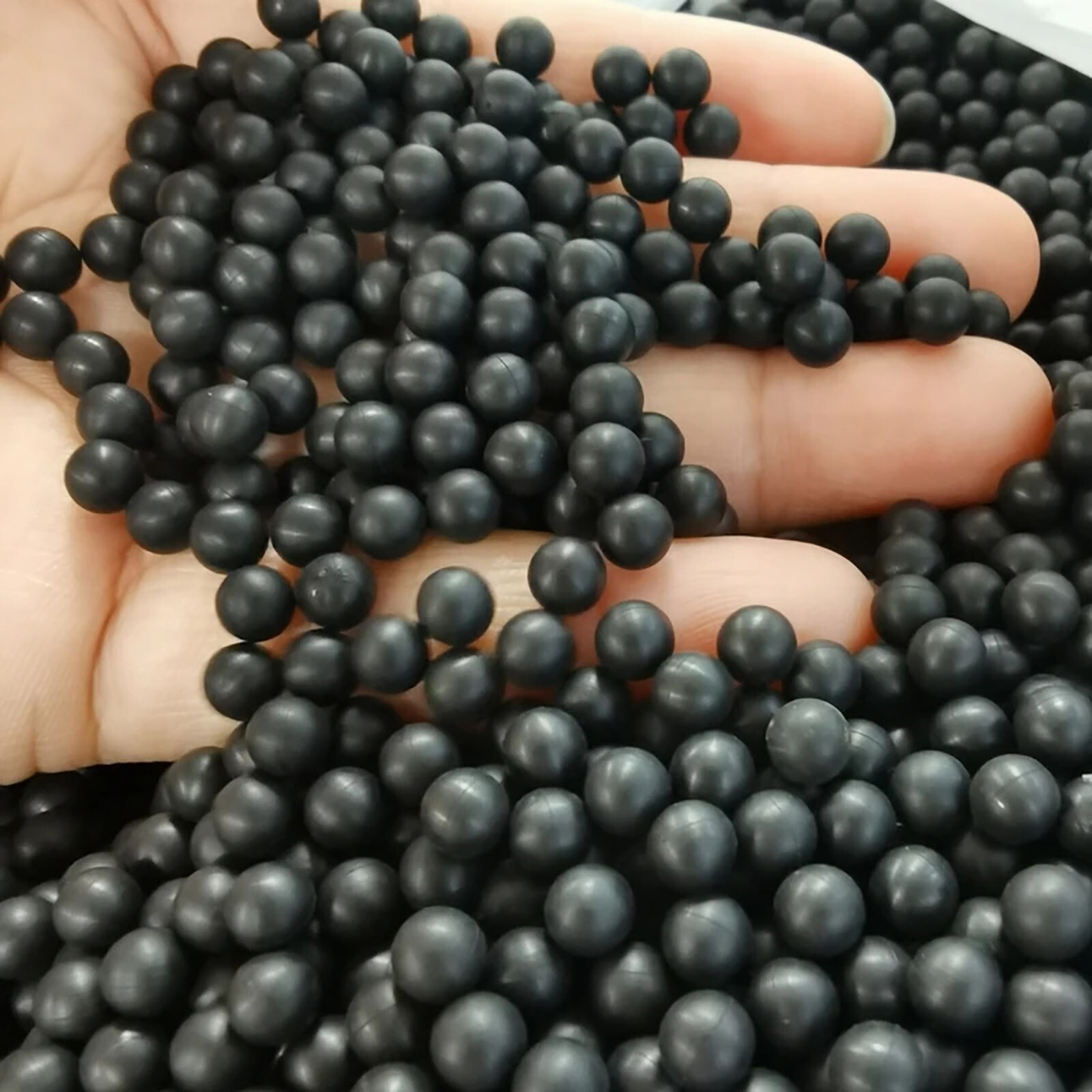 Nitrile Rubber Balls 2mm 2.5mm ~ 100mm Black Round Solid Rubber Ball Bouncy Ball